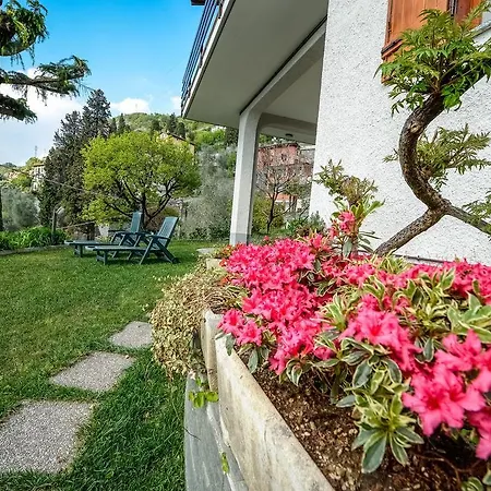 Bianca Apartman Varenna