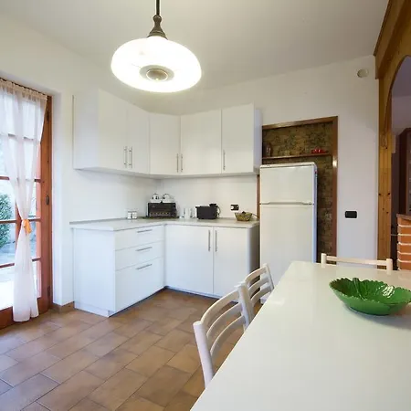 Bianca Apartman *