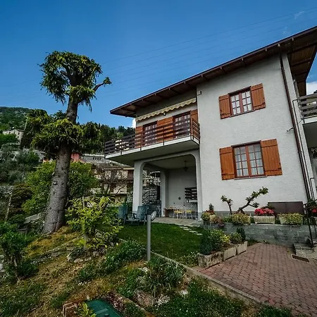 Apartment Bianca Varenna