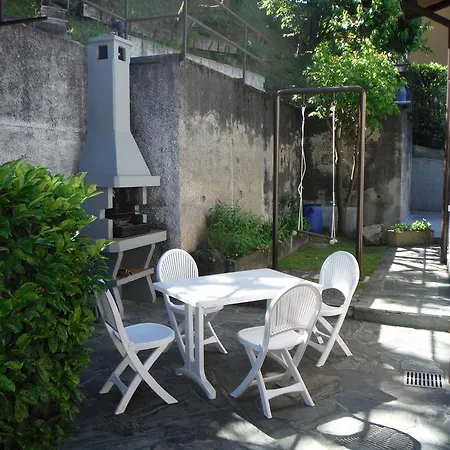 Bianca Apartment Varenna