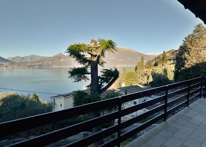 Bianca Appartamento Varenna
